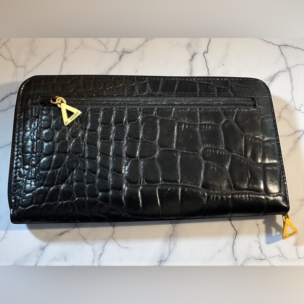 SHARIF VTG Crocodile Embossed Leather Zip Around Wallet. Excellent Condition.